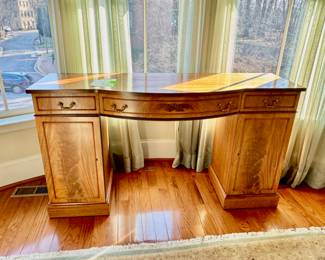 Vintage sideboard 