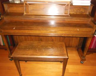 piano and bench