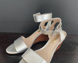 Louise et Cie wedge