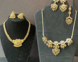 Goldtone necklace sets 