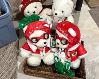 . . . Santa Bears!