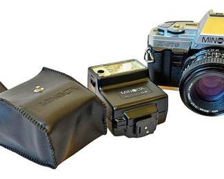 Minolta X370 35mm Film Camera with Flash 