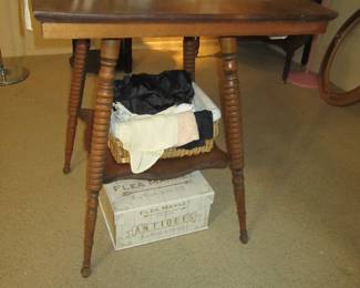 Antique Spindle Leg Parlor Table