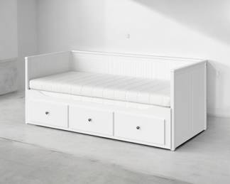 Day Bed with Drawers