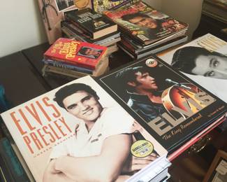 Elvis have tems