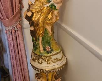 Statue