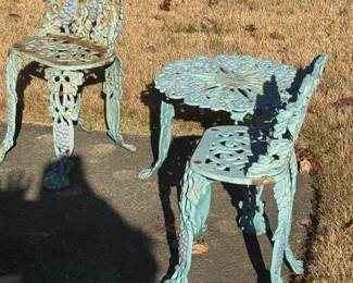 Rod iron can be painted any color