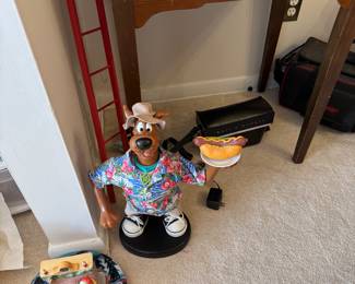 Scooby doo moved and plays music