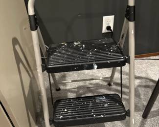 Folding stool