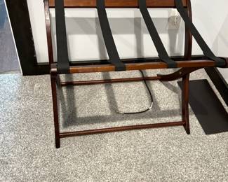 Luggage rack
