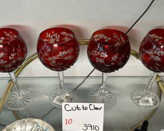 Cut to Clear Wine Glasses