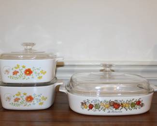 Vintage Corning with lids