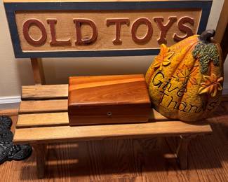 Old toys bench