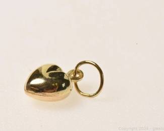10kt Yellow Gold Puffed Heart Pendant Charm pt3 grams