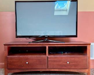 Media Console & Samsung TV