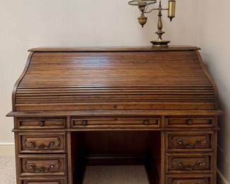 Sligh Furniture Roll Top Desk