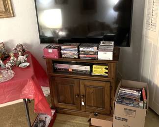 Many of our sales include flat screen televisions, and this sale is no exception.  You can also find a DVD & VCR player, so you can play the VHS tapes.