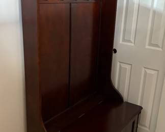 Powell Hall Tree with Storage 
