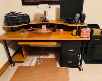 DESK, COMPUTER ITEMS