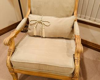 SILGA CHAIR SUEDE