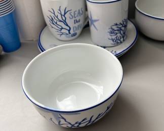 Set for 2 with bowls, cups and plates