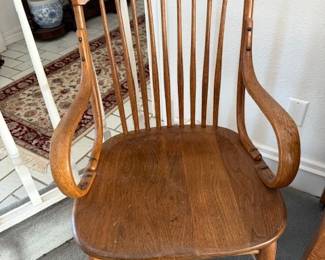 Oak arm chair