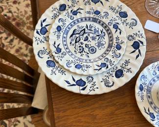 Blue Nortic China pieces
