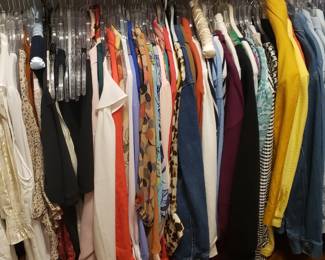 Beautiful ladies clothes sizes Large to 2xl. Most of them are new with tags.