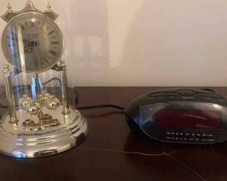 Does Anybody Really Know What Time It Is 