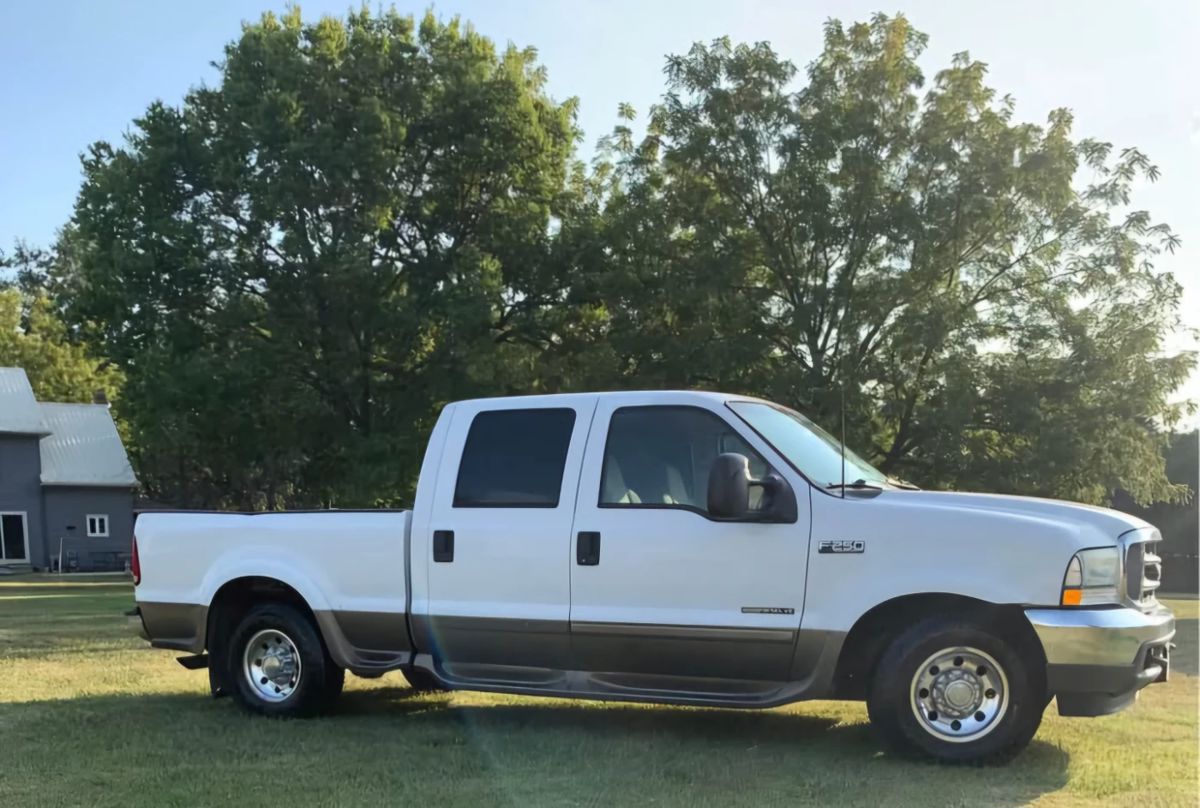 2002 Ford F-250 7.3 with only 113,000 miles