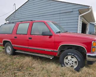 1992 Chevrolet Suburban with 243,000 miles