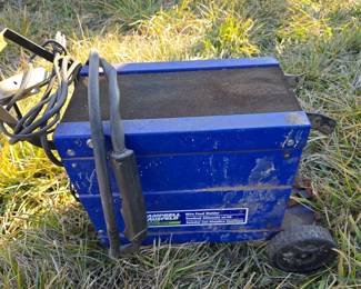 Campbell and Hausfeld wire fed welder