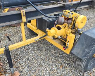 Commercial log splitter