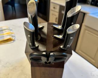 #24 - $50 - Cangshan Knives in block total of 8 pieces