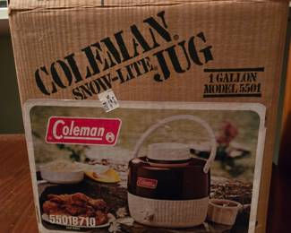 NIB Coleman Snow-Lite Jug