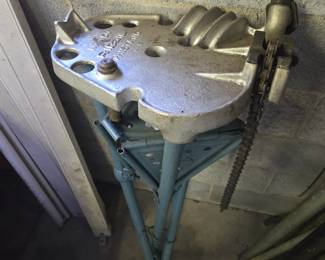 Rigid Tristand No. 450