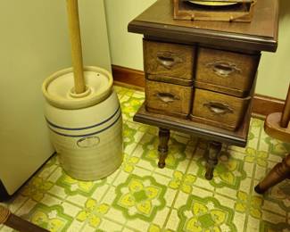 #3 Marshall Pottery butter churn