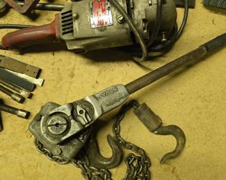 Yale hoist