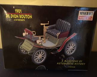 Minicraft model kit 1901 De Dion Bouton