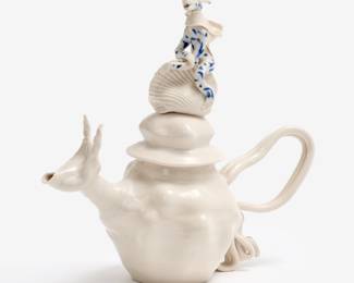 127 . Coille Hooven Porcelain Teapot (1978)