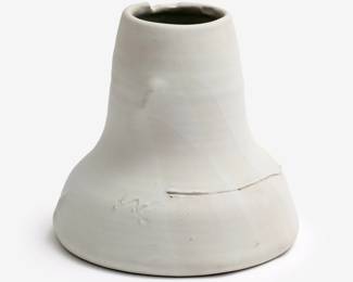 19 . Robert Chapman Turner "Shoreline Form" (1982)