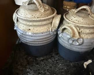 Ceramic containers
