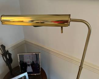 Floor lamp