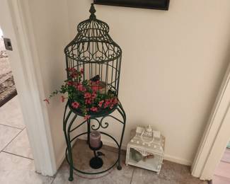 Decretive Bird Cage on Stand