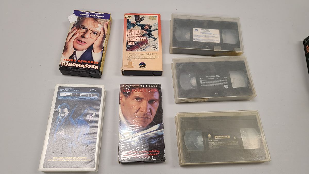 VHS Movie lot: Ballistoc, Air force One, Zoolander, more