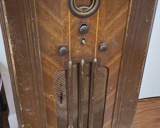 Art Deco 1930s Philco Floor Tube Radio