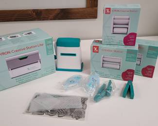 XYRON Creative Station Lite and Parts, craft