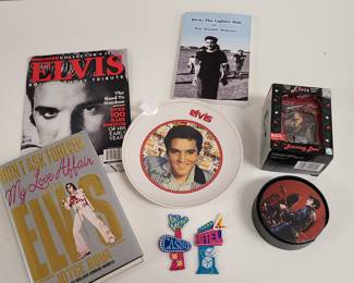 Mixed ELVIS lot: ornamanet, books, collectables