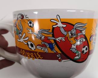 Bugs Bunny Dribble soup mug