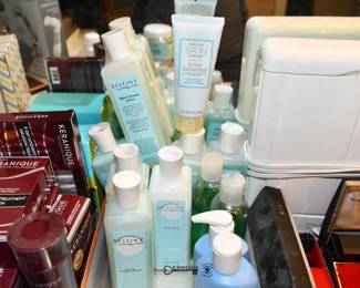 022Some Highlights Darien Estate Sale